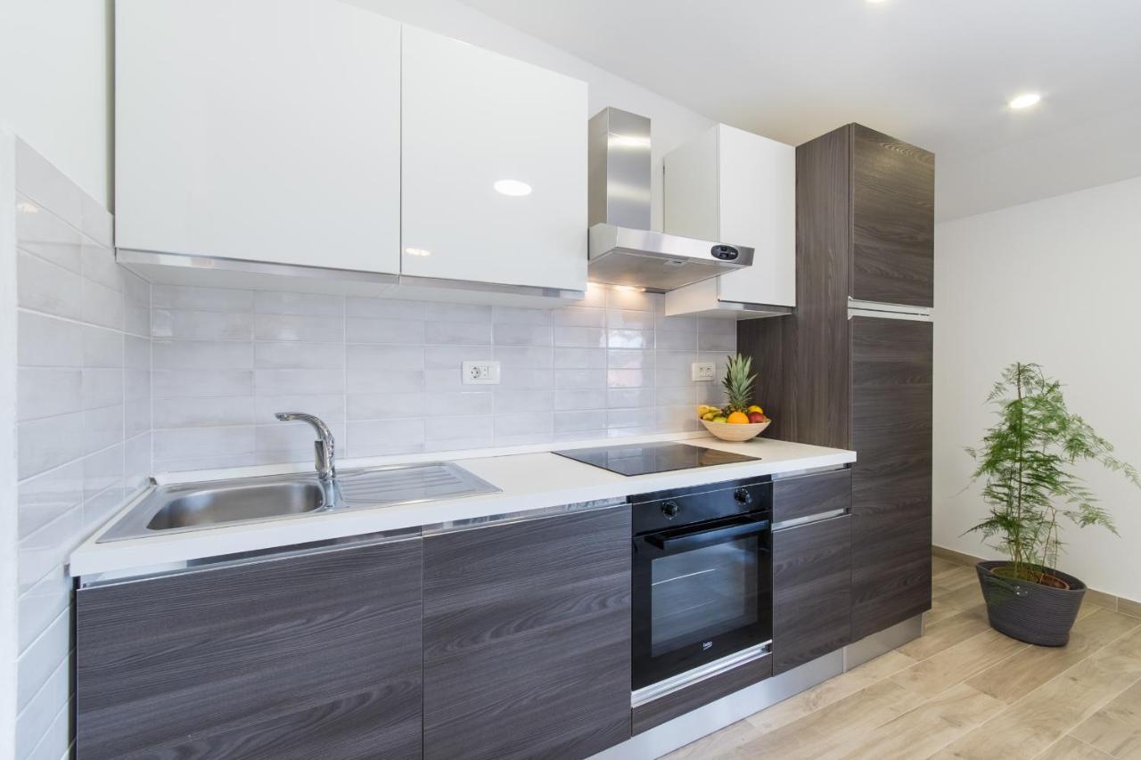 Apartment Finta Rogotin Exterior photo